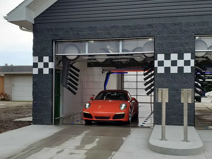 Frog's Car Wash 7