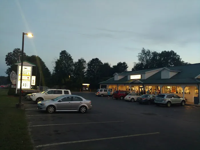 Byrne Dairy and Deli 3