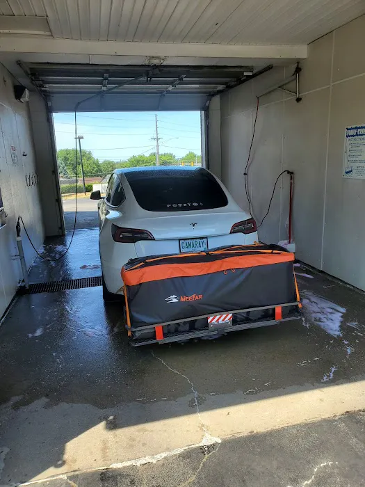 Frog's Car Wash 5