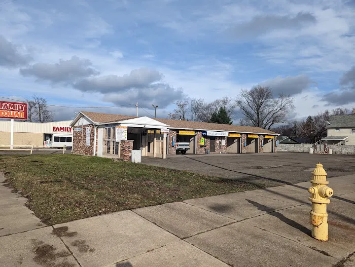 Nancy Clark's Car Wash 5