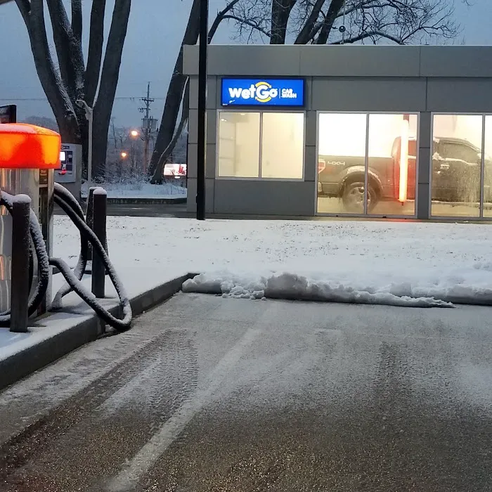 WetGo Car Wash 7