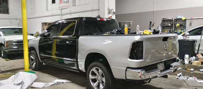 Vic's Customs Auto World LLC DBA Wrap house customs 0