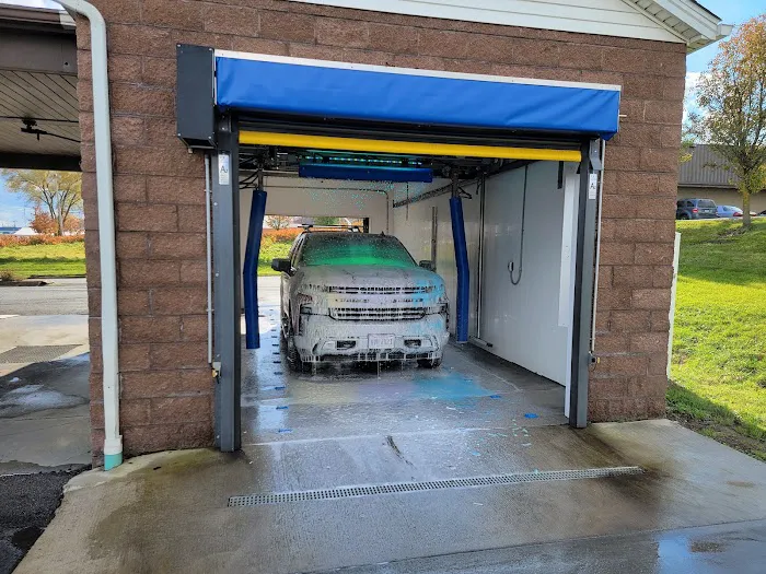 Splash & Shine Auto Bath 0