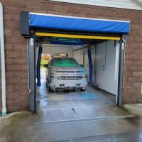 Splash & Shine Auto Bath