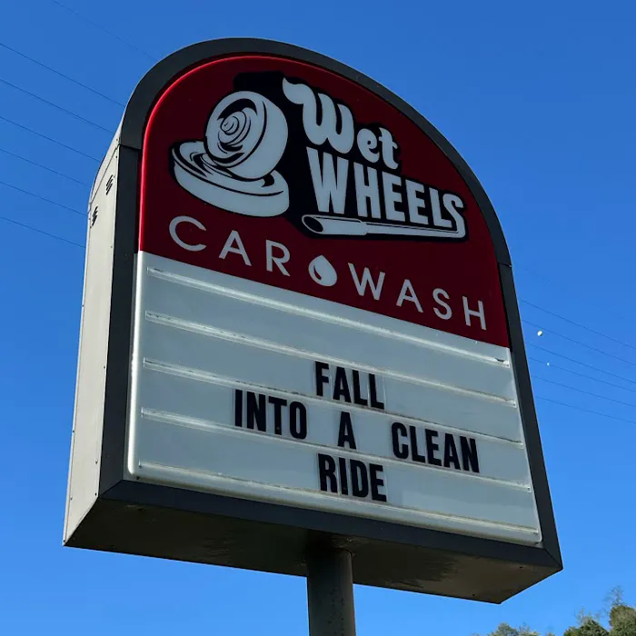 Wet Wheels Car Wash 4