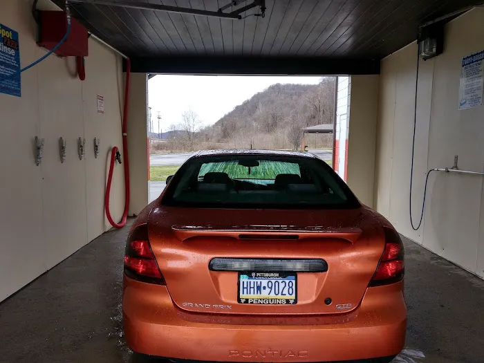 Wet Wheels Car Wash 7