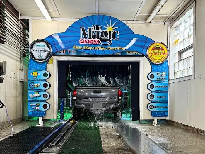 Mr. Magic Car Wash - Brentwood 4