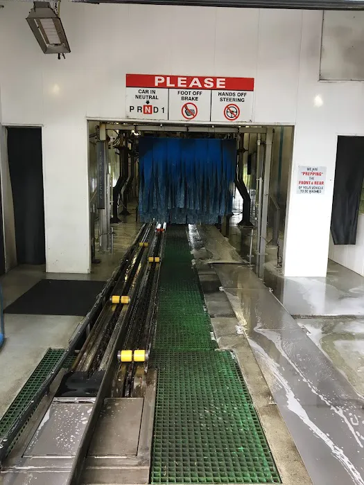 Mr. Magic Car Wash - Bethel Park 3