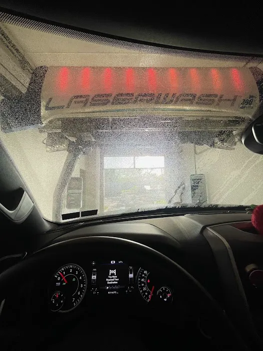 Dirks Car Wash Greentree 8