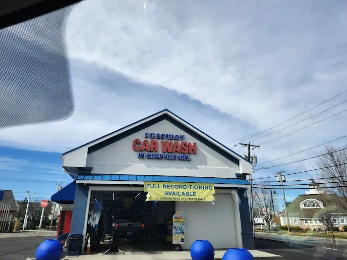 Freeway Express Car Wash 8
