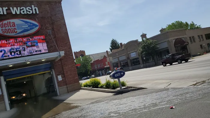 Delta Sonic Car Wash 5