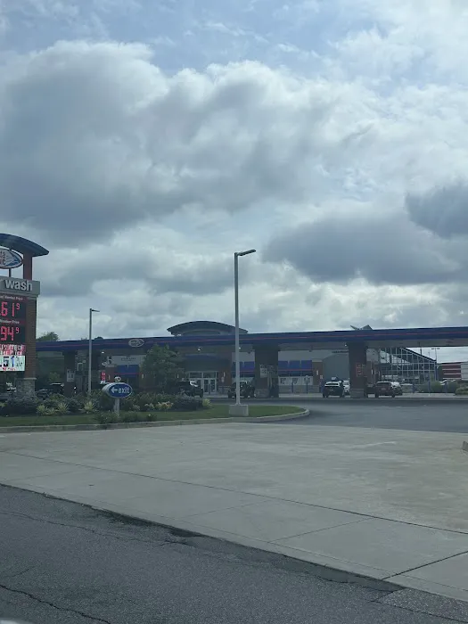 Delta Sonic Car Wash 2