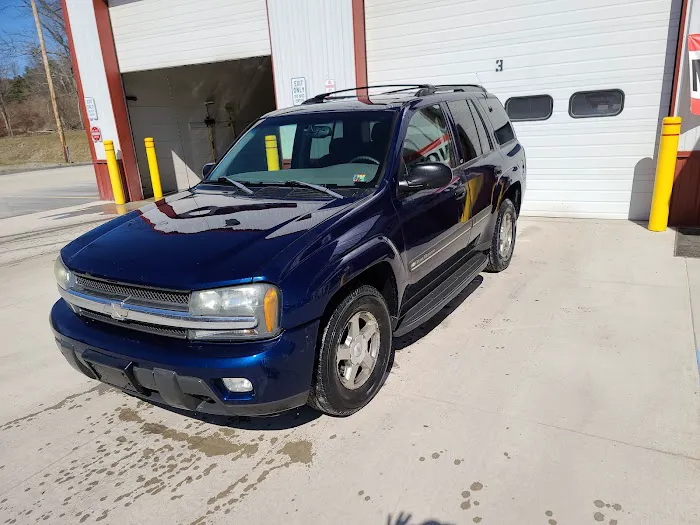 Wolf's Truck Wash 3