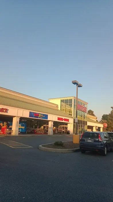 Weis Gas 'N' Go 1