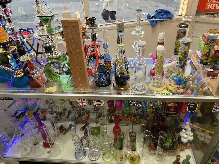 6th Street Market and Gas 0