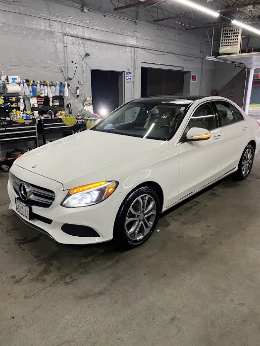 CIBAO CAR WASH & DETAILING 0