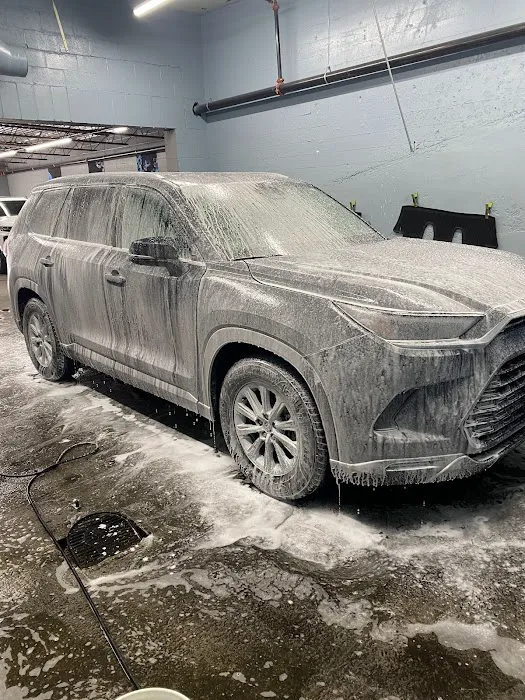 CIBAO CAR WASH & DETAILING 1