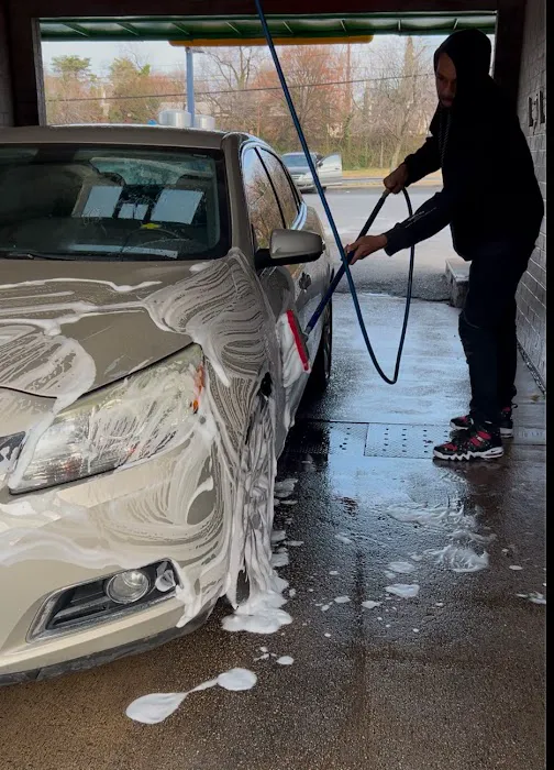 Sam's Car Wash Self Serve - Temple Hills 7