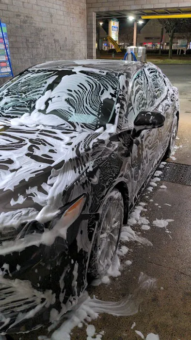 Sam's Car Wash Self Serve - Oxon Hill 4