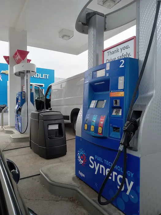 Exxon 0