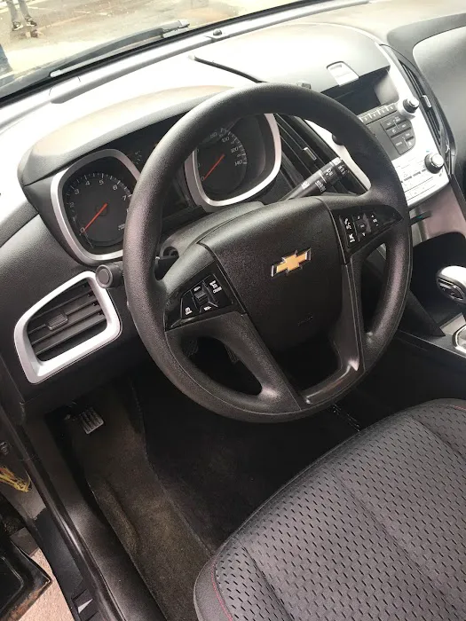 Yates Kingstowne Car Wash & Convenience 4