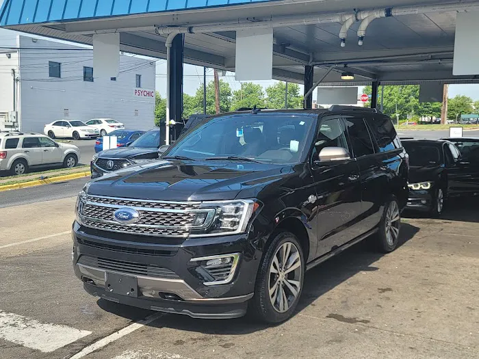 White Horse Auto Wash 8