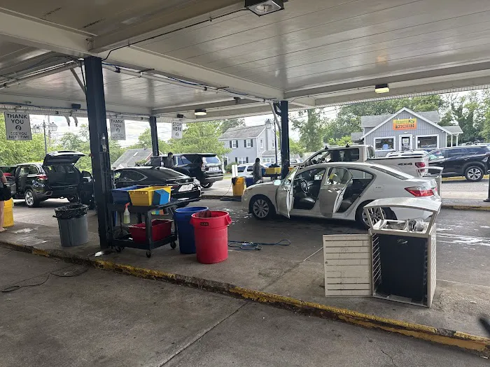 White Horse Auto Wash 1