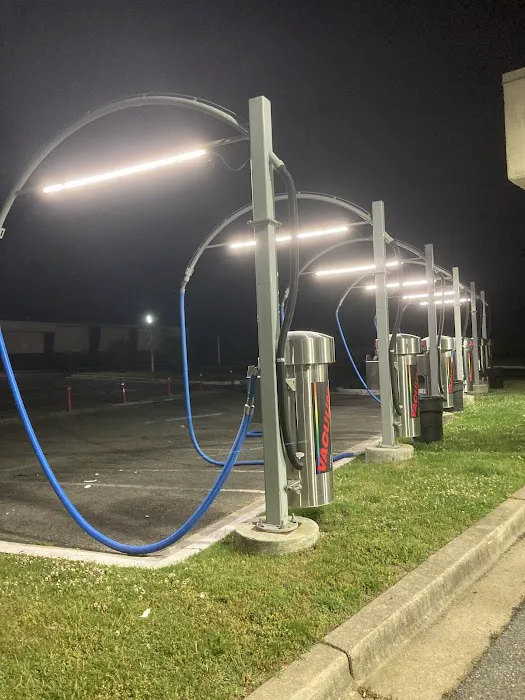 Roy’s Malcolm Road Car Wash 5