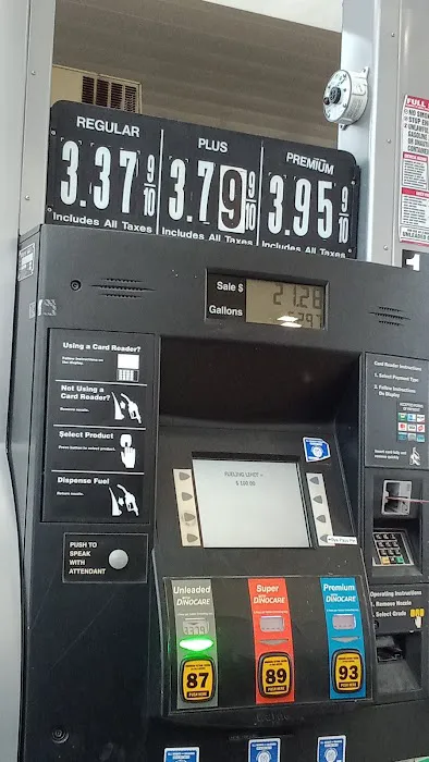 Sinclair Gas Station 0