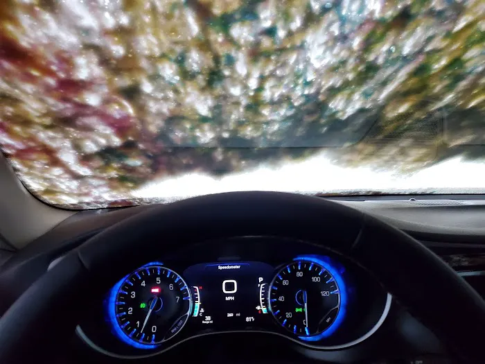 Ultra Shine Auto Spa 4