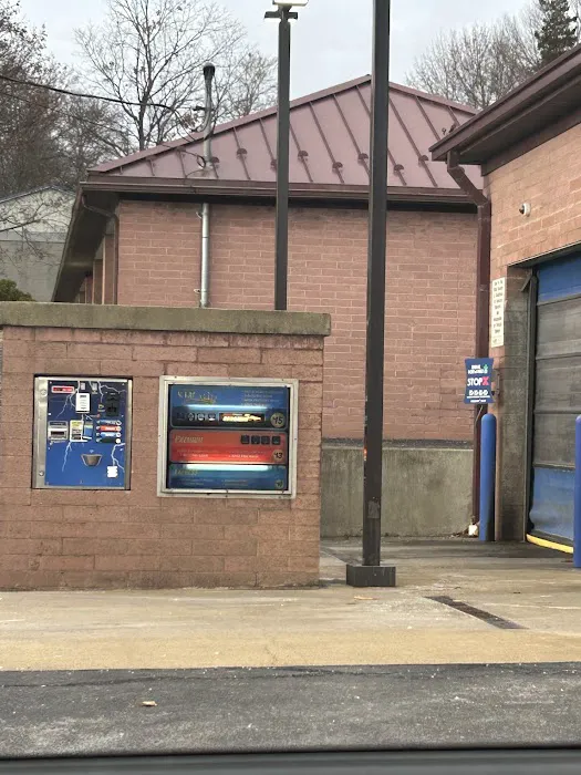 SALEM II Touch FREE CAR WASH 1