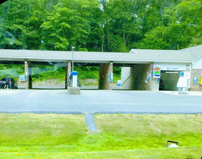 Dean Car Wash and Dog Wash 1