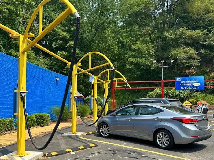 Mr. Magic Car Wash - Upper St. Clair 9
