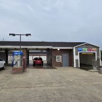 J&J Car Care Center 2