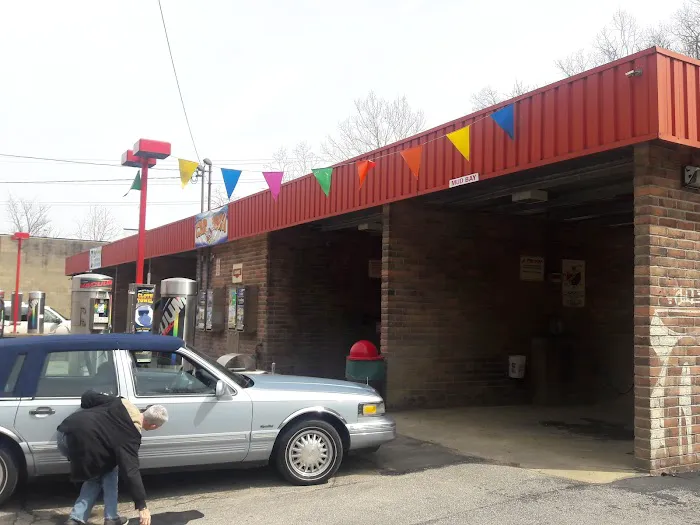 T. D. Quick Car Wash 6