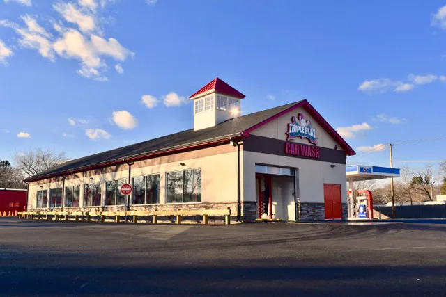 Triple Play Car Wash - North Attleboro 2