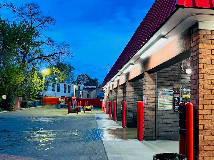 Bubble Room Car Wash 0