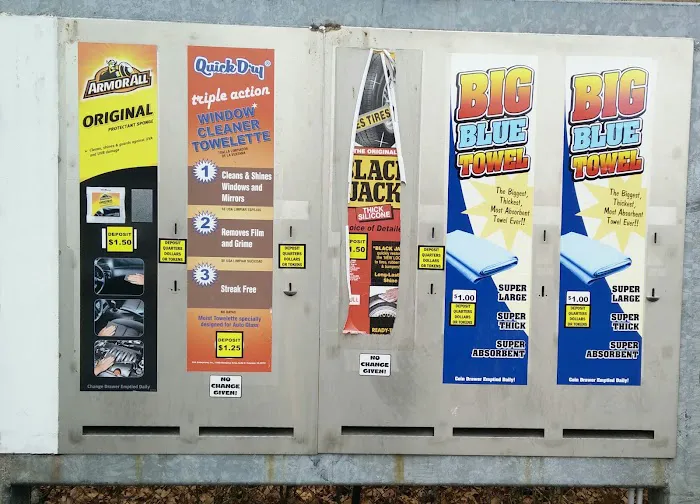 Bayport Self-Service Car Wash 9