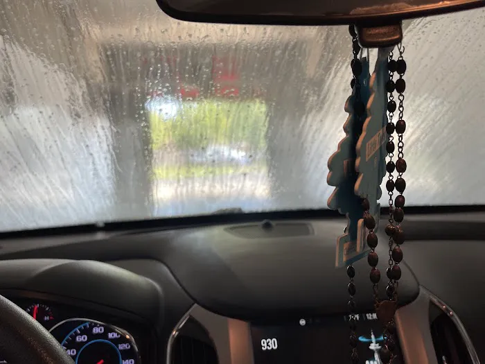 Hank’s Car Wash 2