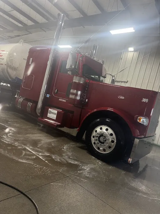 J & J Truck Wash LLC 8