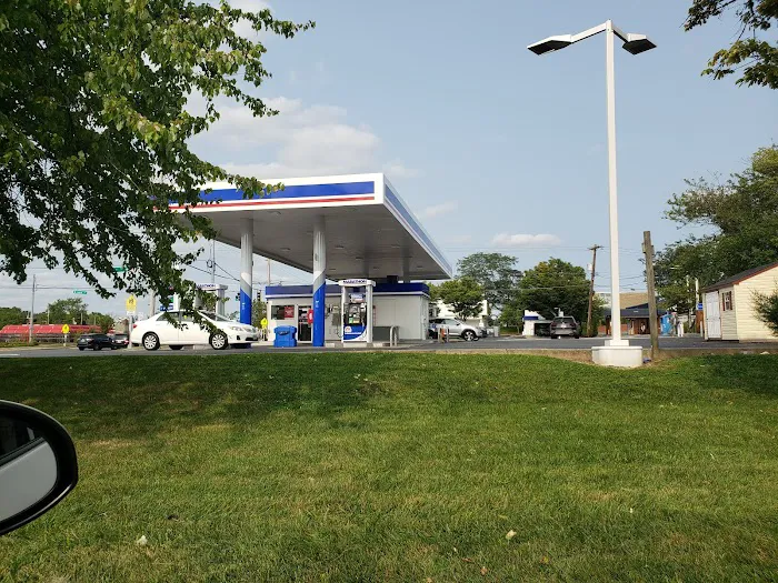 Marathon Gas 1