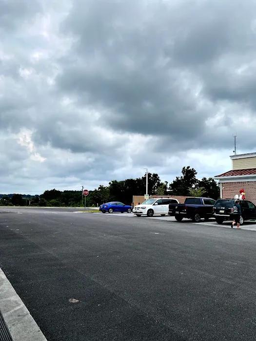 Royal Farms 0