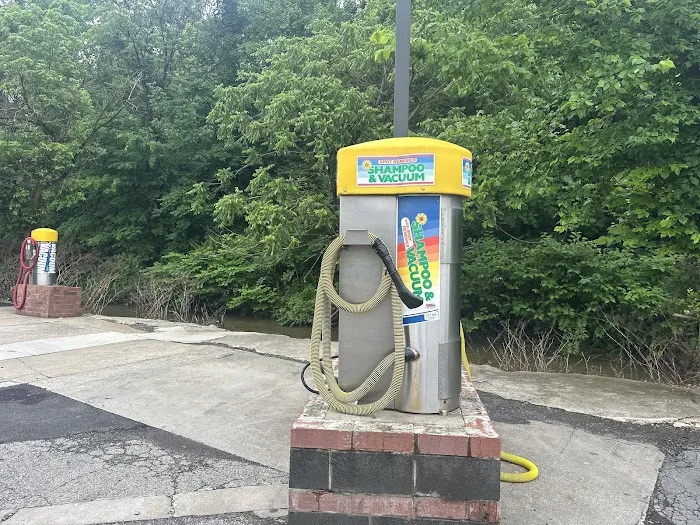 Duckys Car Wash 6