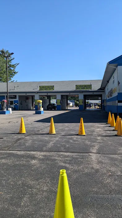 LJ's Car Wash and Detail Center 3