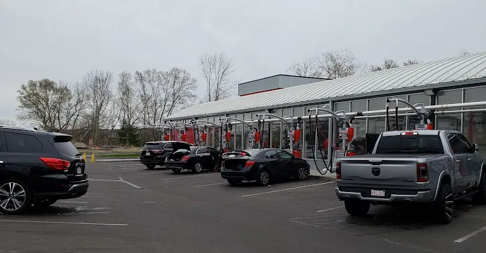 Rojo Car Wash 0