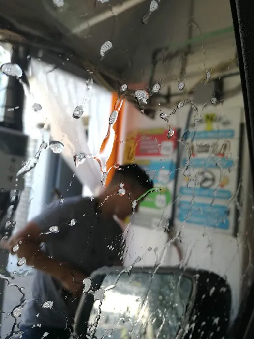 Quality Car Wash 6