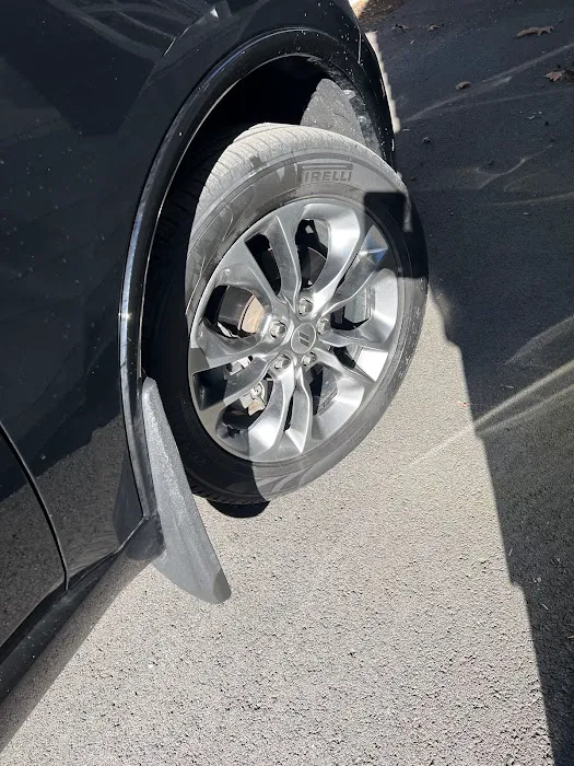 ScrubaDub Car Wash & Auto Detailing Center (Natick) 2