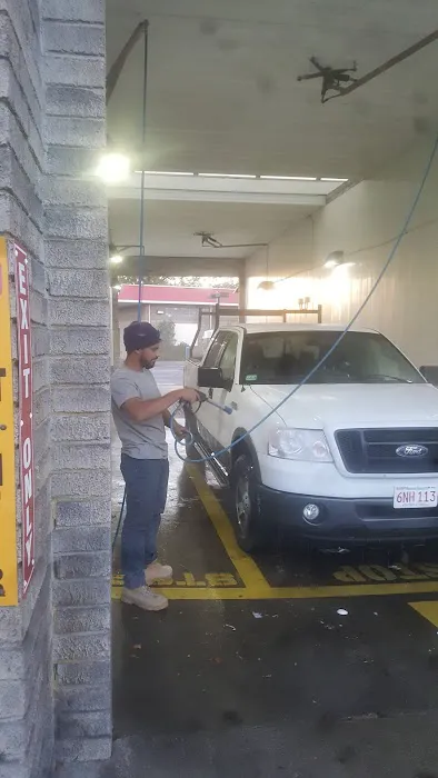 E-Z Way Car Wash 6