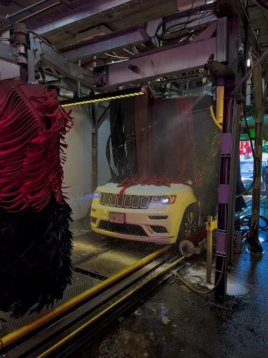Prestige Car Wash (Waltham) 5