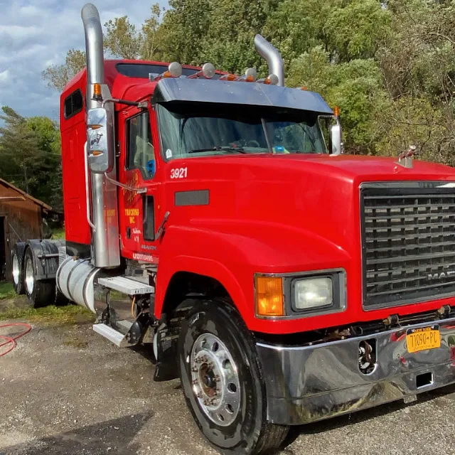 Supreme Truck Wash 0